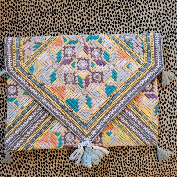 Star Mela Handbags - Star Mela clutch